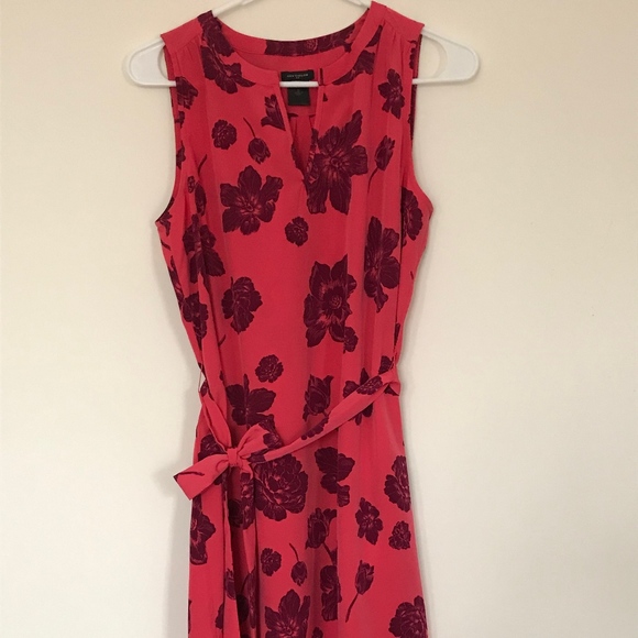 Ann Taylor Dresses & Skirts - Ann Taylor coral dress S